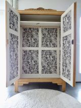 Armoire parisienne