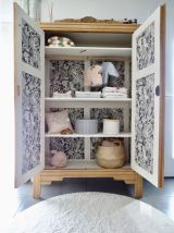 Armoire parisienne