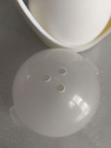 Salière Degalicia en forme d'œuf 