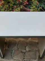 Petit bureau strafor