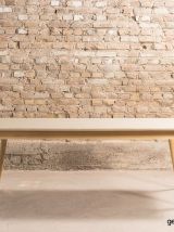 Table à manger extensible avec un piétement en chêne massif 