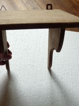 Petite étagère à suspendre