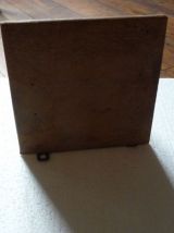 Petite étagère à suspendre