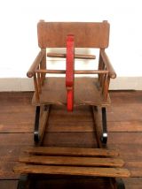 Cheval à bascule en bois vers 1950 