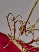 Porte-revue en laiton avec volutes - vintage 1960