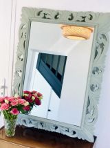 Grand miroir en bois sculpté