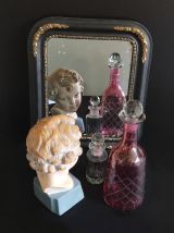 lot de 2 flacons en verre ciselé rose et gris