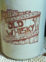 Bouteille en grès vernissé "old whisky" (made in England)