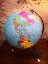 Globe tripode terrestre de 1963