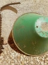 suspension tole en acier peint  , vintage