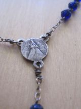 Chapelet ancien métal et perles en verre marque France