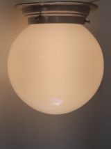 Applique / plafonnier globe opaline blanc – années 50/60