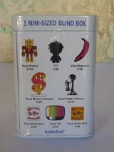 ANDY WARHOL  " Brillo mini box " .