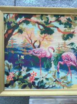 Tapisserie/Canevas encadré  :"flamants roses" (années 70)
