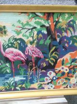 Tapisserie/Canevas encadré  :"flamants roses" (années 70)