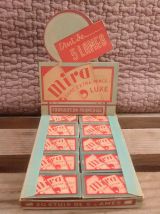 Ancien présentoir en carton pour les lames de rasoir MIRA