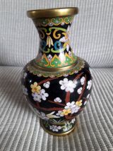 Vase vintage en émaux cloisonné 