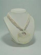 Collier coquillage