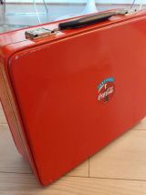 Valise rouge vintage, années 60