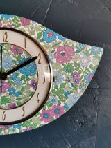 Horloge vintage pendule murale silencieuse "Venilia fleurs"