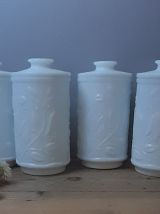 4 bocaux en opaline blanche, flacons apothicaires/ pharmacie