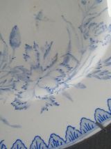 Assiette ancienne Creil et Montereau Terre de fer