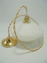 Suspension en verre blanc satiné