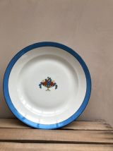 Grand plat en porcelaine de Limoges T.L.B.