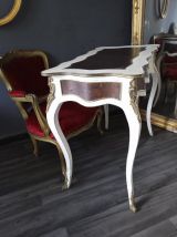 Bureau patiné style Louis XV