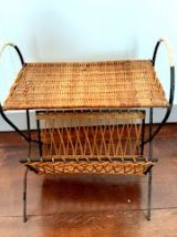 Porte-revues fer et rotin style Raoul Guys 1950