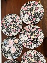 6 assiettes porcelaine fleurs , August Warnecke