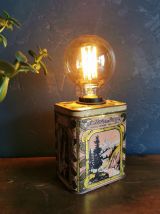Lampe vintage chevet salon bureau boîte en fer "Les Vosges"