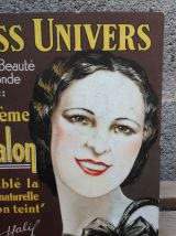 Présentoir publicitaire en carton (beauté)