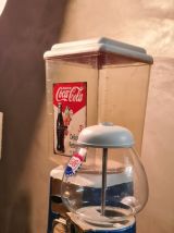 lot de 2  distributeurs  model acrilique felé voir photos  p