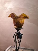 lampe  fer forgé 1920 a 30 tres belle patine  et tulipe  pei