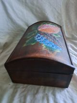 GRAND Coffret en bois peint 