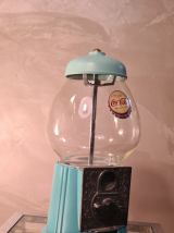   Distributeur de bonbon, chewing gum, cacahuète verre et me