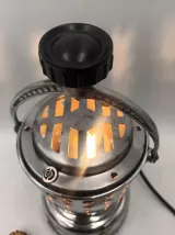 Lampe industrielle, Detournement d'objet