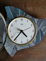 Horloge vintage pendule murale silencieuse asymétrique "Lute