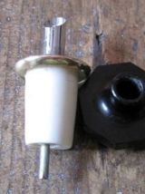 Très belle boîte à musique en verre fumé en forme de bouteil