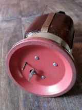 Très belle boîte à musique en verre fumé en forme de bouteil