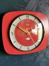 Horloge formica vintage pendule murale silencieuse Odo rouge