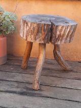 Tabouret de ferme tripode brutaliste, antique