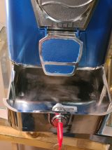 distributeur  bonbon , cacahuete, chewing gum   ,1euro march