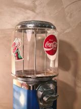 distributeur  bonbon , cacahuete, chewing gum   ,1euro march