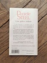 Une Grace Infinie- Danielle Steel- Pocket