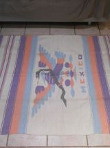 Original  tapis Mexicain aux couleurs pastel