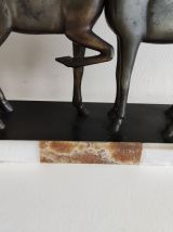 statue en régule sur marbre