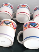 5 Tasses/ Mugs Mobil arcopal. Années 70.