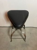 tabouret réglable industriel